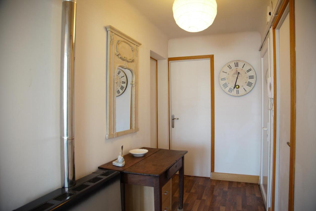 Laincel - Clim - Balcon Apartment Arles Bagian luar foto