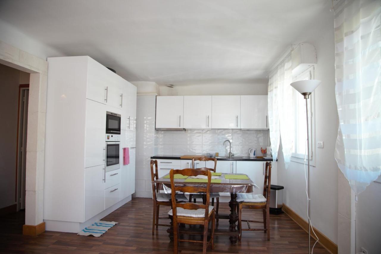Laincel - Clim - Balcon Apartment Arles Bagian luar foto